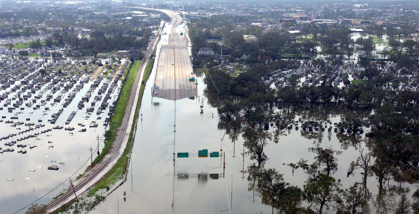 Flooded highways in New Orleans, post-Katrina. Image: Jocelyn Augustino.