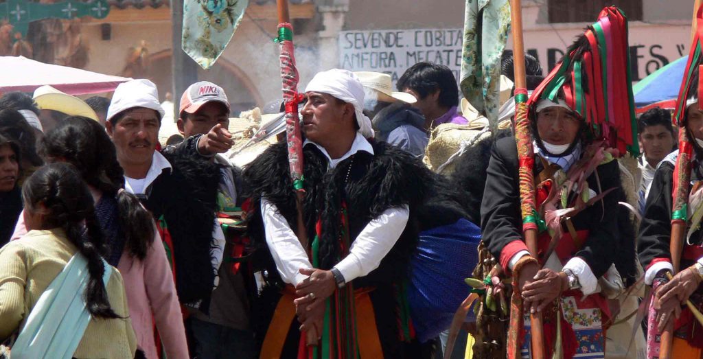 San Juan Chamula procession, Mexico. Image courtesy of Wolfgang Sauber