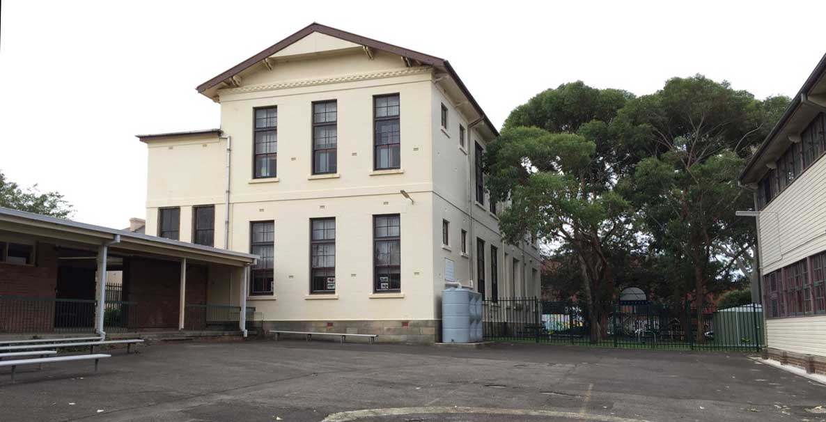 The courtyard prior to the build.