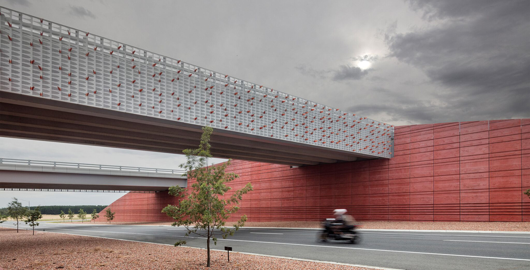 Ominous clouds fly over the Jim Stynes Bridge. Image: John Gollings.