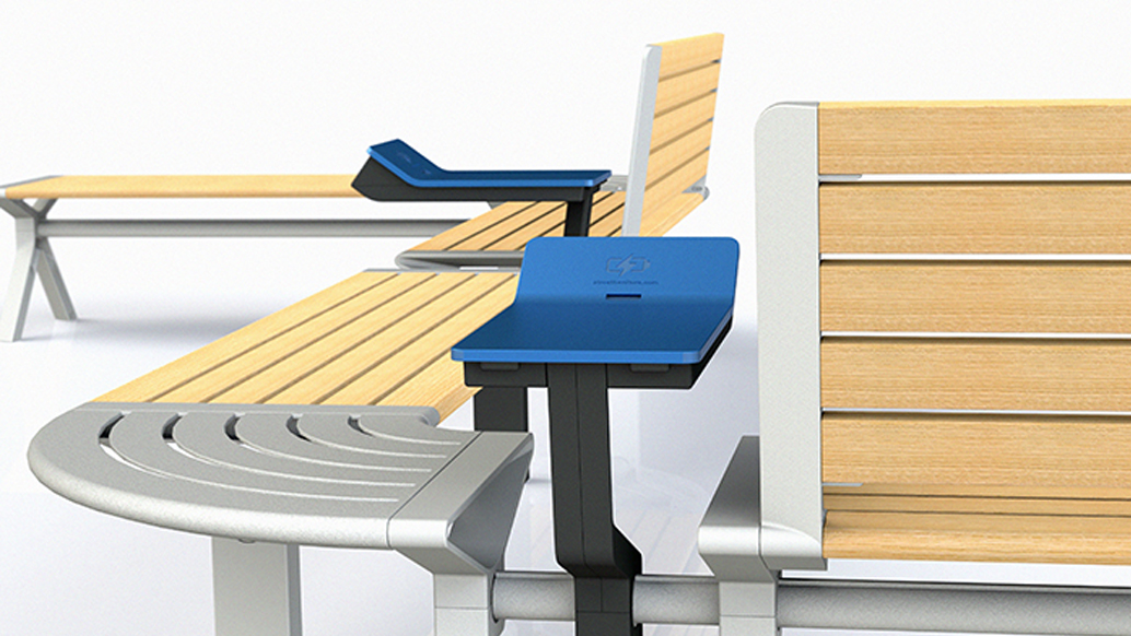 Aria seating system with Powerme tables