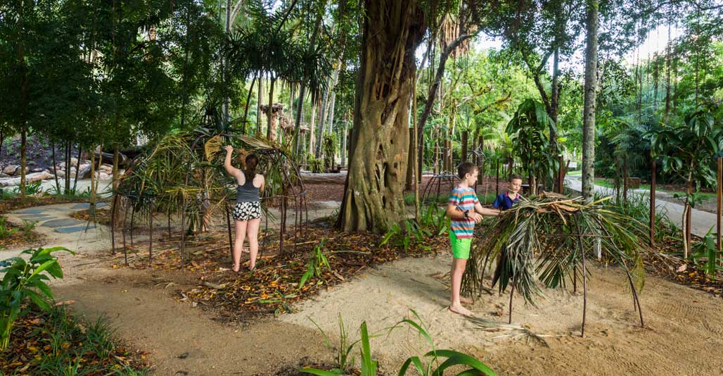 Centenary Lakes Nature Play by Landplan Landscape Architecture. Image: Andrew Watson