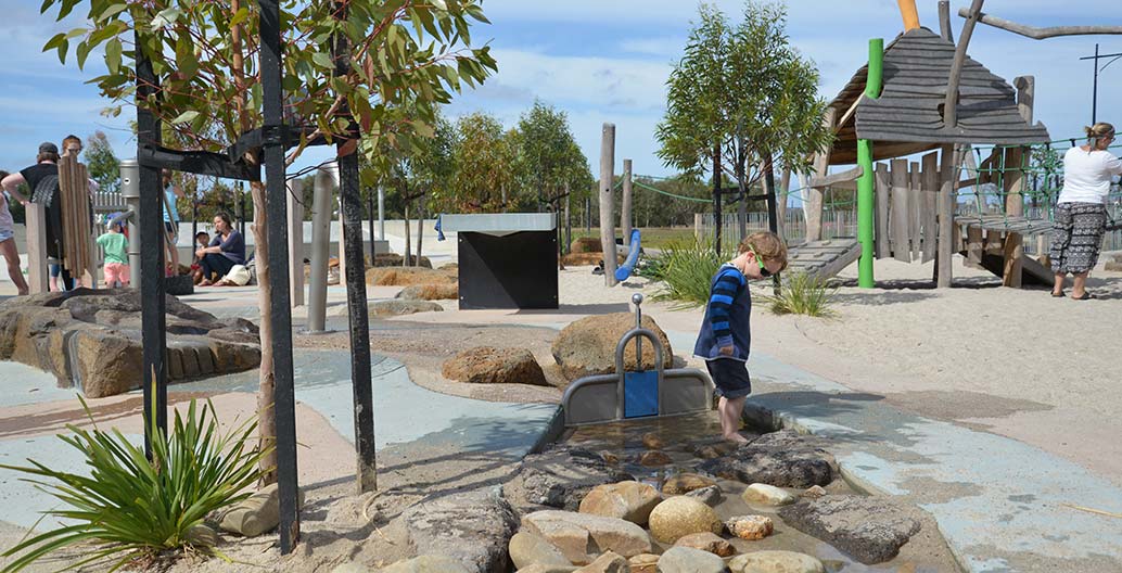 Play spaces landscape architecture award: Mirambeena Park, Warralily, Armstrong Creek by GbLA.