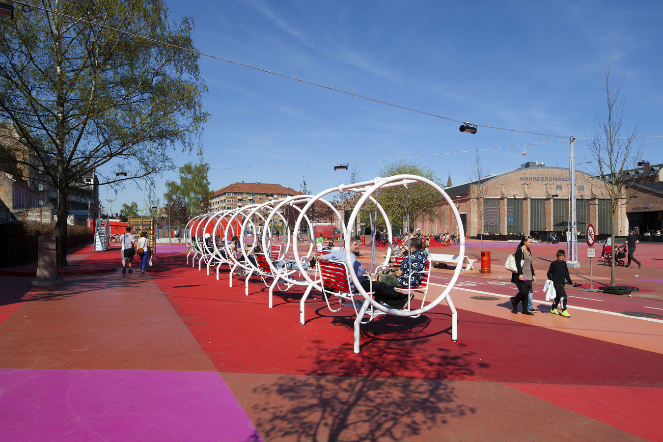 Superkilen, Copenhagen. Topotek 1 + BIG Architects + Superflex Image: Forgemind Archimedia