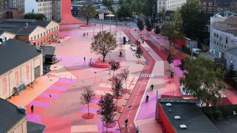 Superkilen, Copenhagen. Topotek 1 + BIG Architects + Superflex Image: Forgemind Archimedia