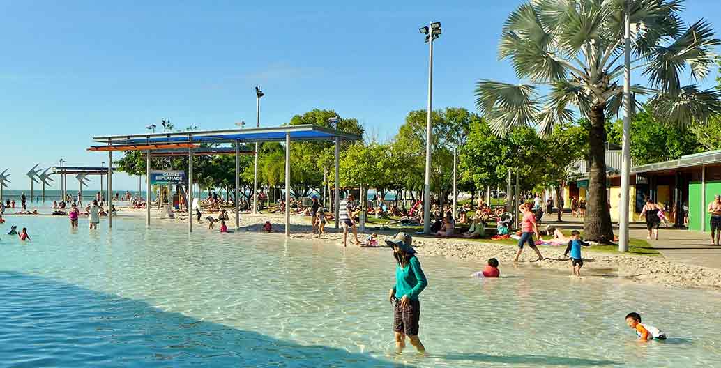 Tourism is still growing, thanks in part to the Cairns Esplanade Image: Bahn Frend