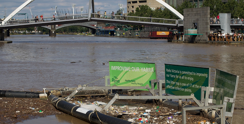Litter traps on the Yarra River capture tonnes of waste from entering the nearby bay.