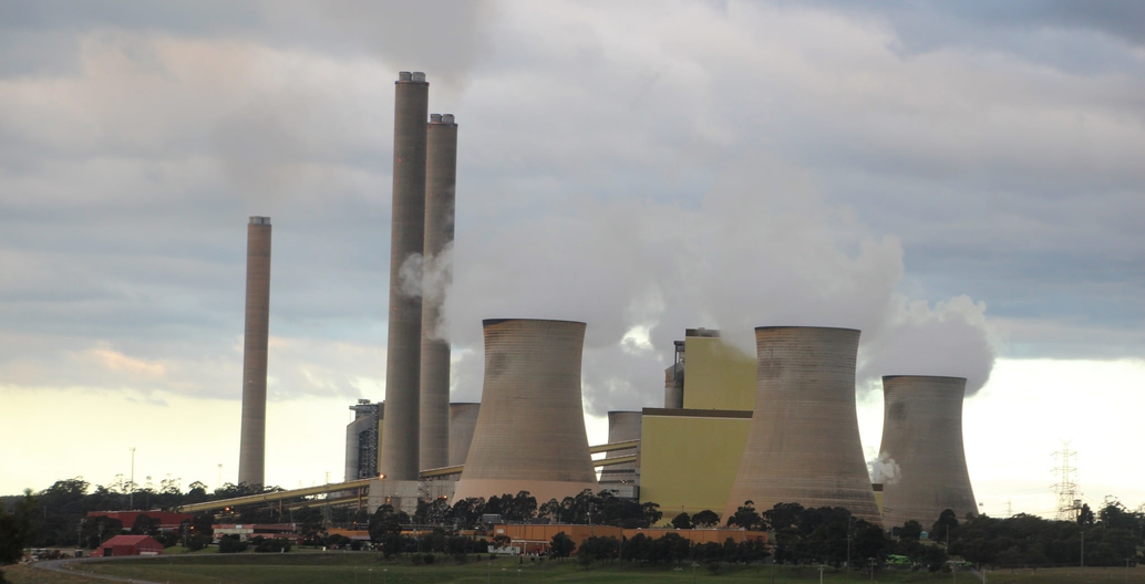 Loy Yang coal-powered power station in Yallorn Valley, Victoria, where Australia is looking to finance new 'clean coal' plants. Photo: Takver