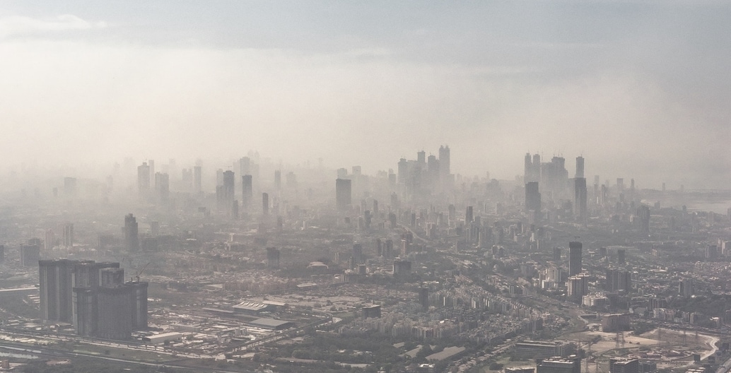 Smog covers Mumbai, the sixth worst city in the world for air pollution. The top 14 of 15 cities are in India. Photo: Abhay Singh