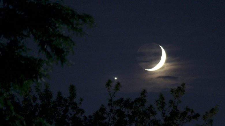 Viewed in conjunction with a crescent moon, Venus has a spellbinding dynamism and tension. Photo: NASA/Bill Dunford