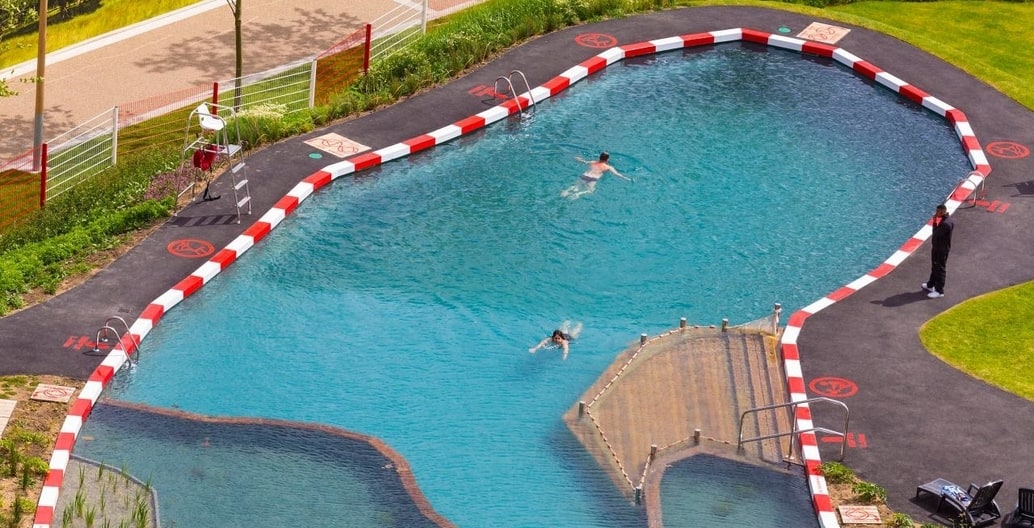 The Kings Cross Pond Club temporary natural pool is located in a construction site. Photo: Marjetica Potrc