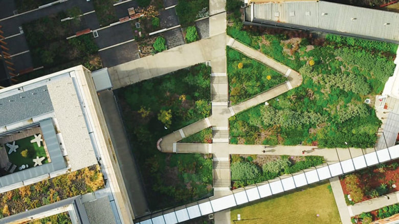 Civic Landscape sponsored by Brickworks, Award of Excellence: Bendigo Hospital Project by OCULUS Landscape Architecture + Urban Design. Photo: VHHSBA
