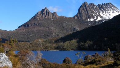 Cradle Mountain and Dove Lake within the 1.6 million hectare World Heritage listed Tasmanian Wilderness. Photo: RN Brauns