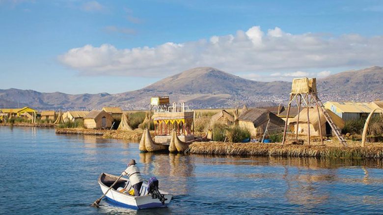 A floating island system on Lake Titicaca in Peru inhabited by the Uros, who build their entire civilization from the locally grown totora reed. Photo: © Enrique Castro-Mendivi