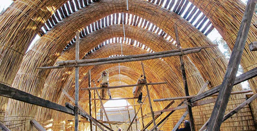 In the Southern Wetlands of Iraq, an entire Ma’dan house known as a mudhif, which is built entirely of qasab reed without using mortar or nails, can be taken down and re-erected in a day. Photo: © Jassim Alasadi