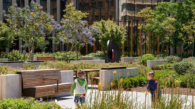 At Bendigo Hospital, landscape architects OCULUS used an evidence-based, Biophilic Design approach. Image: Peter Clarke