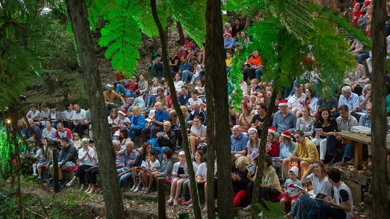 The final Christmas Carols held in 2019 at the Haven Amphitheatre, before it was demolished in 2020. Image: Matthew Keighery, courtesy of Castlecrag.org