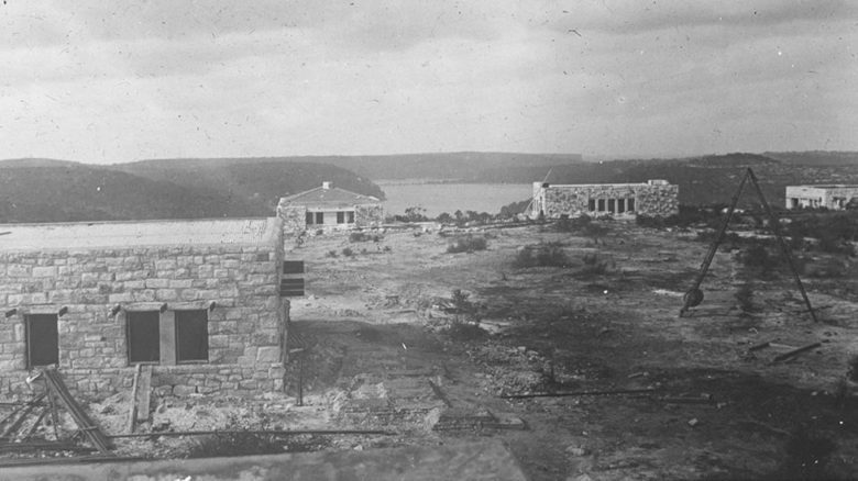 View of Castlecrag houses under construction c1922 (c) National Library of Australia